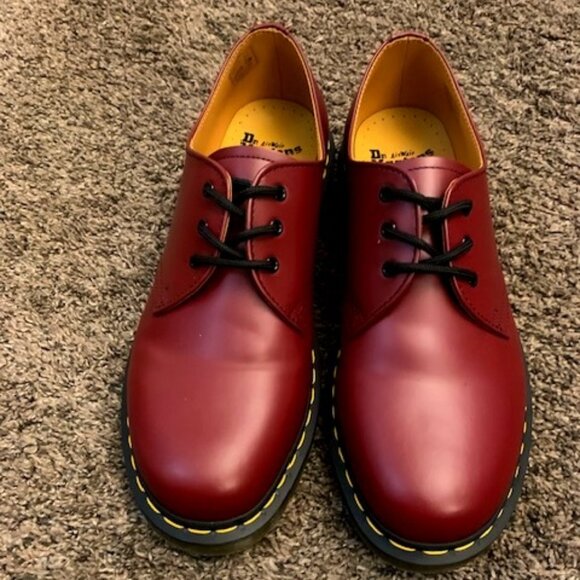 ***SOLD***    Doc Martens 1461 Cherry Red Men's Oxfords - US10 - Picture 1 of 9
